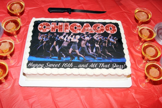 Chicago Celebrates Its Sweet 16 On Broadway With A Razzle Dazzle Toast