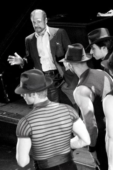 Posing with the Stars! Samantha Harris' Chicago Photo Shoot