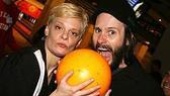Photo Op - Second Stage Bowling benefit 2007 - Martha Plimpton - Josh Hamilton