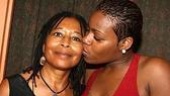 Photo op - Fantasia Meets Alice Walker at Color Purple - Alice Walker - Fantasia Barrino 2 (kiss)