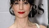 Photo Op - 2007 Tony Awards Stars on the Red Carpet - Bebe Neuwirth