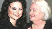 Delta Burke Millie Opening - Delta Burke - mother