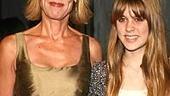 Photo Op - Dreamgirls premiere in LA - Christine Lahti - (daughter) Emma