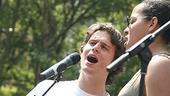 Photo Op - Broadway in Bryant Park 08-09-07 - Jonathan Groff - Lilli Cooper