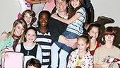 Photo Op - Grinch rehearsal 2007 - Patrick Page w/kids