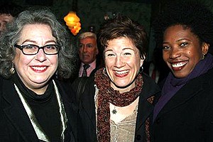 Rabbit Hole Opening - Jayne Houdyshell - Lisa Kron - Saidah Arrika Ekulona