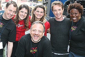 Photo Op - Broadway on Broadway fall 2006 - Martin Short and the cast of Fame Becomes Me