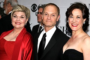 Photo Op - 2007 Tony Awards Stars on the Red Carpet - Debra Monk - David Hyde Pierce - Karen Ziemba