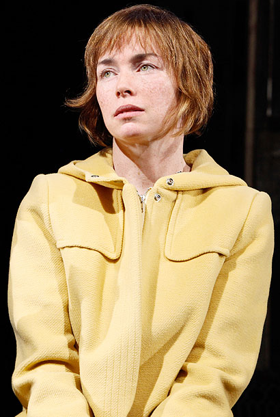 This - Show Photos - Julianne Nicholson