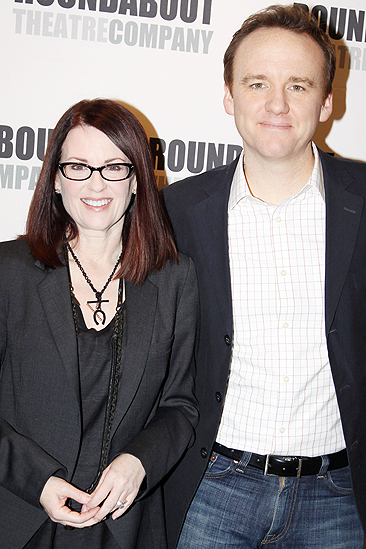 Lips Together Teeth Apart Photo OP – Megan Mullally – David Wilson Barnes