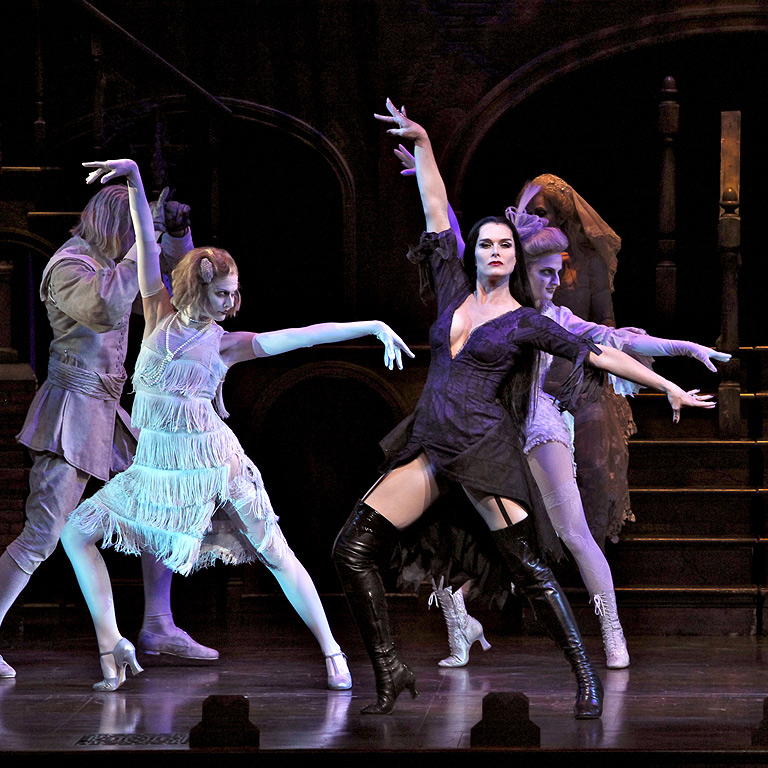 iPad - The Addams Family - 6