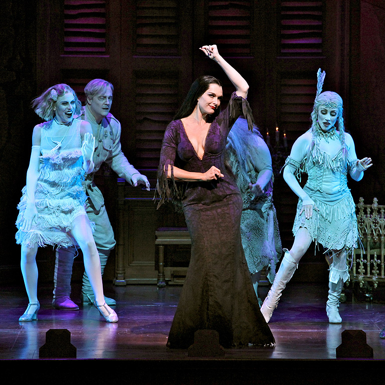 iPad - The Addams Family - 9