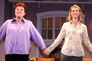 Rabbit Hole Opening - cc - Tyne Daly - Cynthia Nixon