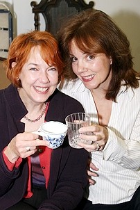 Photo Op - Old Acquaintance Cast Meets Media - Harriet Harris - Margaret Colin