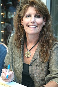 2002 BC/EFA Flea Market - Lucie Arnaz