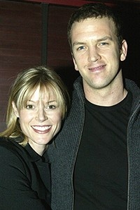 Gone Home Opening - Julie Bowen - Josh Randall