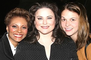 Delta Burke Millie Opening - Leslie Uggams - Delta Burke - Sutton Foster