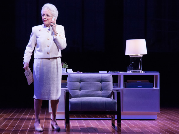 Show Photos - Ann - Holland Taylor
