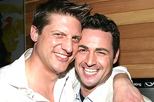 Bare opening - Christopher Sieber - Max von Essen