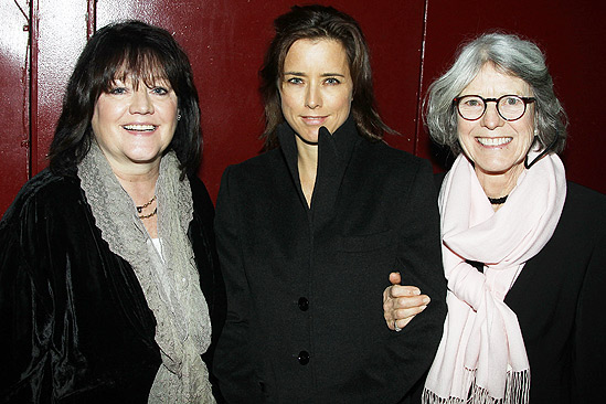 Break of Noon Opening Night – family – Tea Leoni – tktktktk