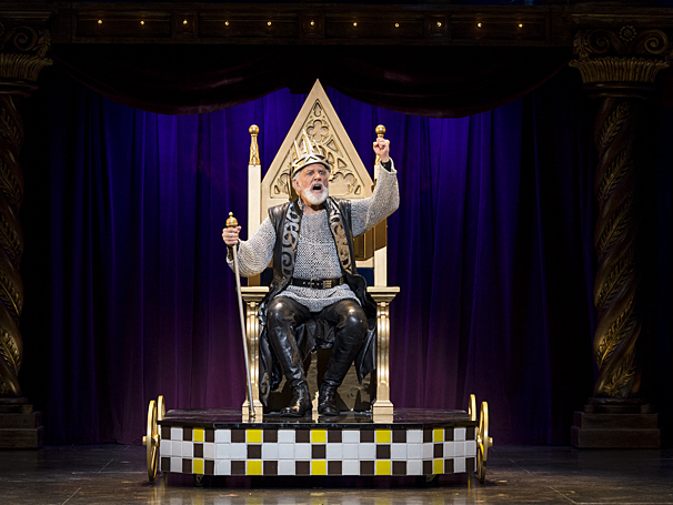 Pippin - Prod Photos - Tour