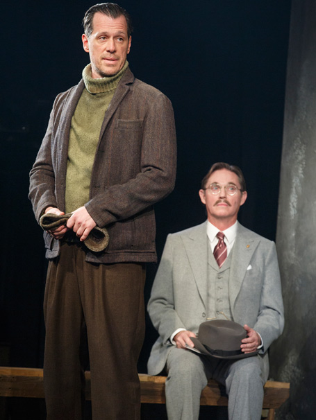 Show Photos - Incident at Vichy - 11/15 - Darren Pettie - Richard Thomas