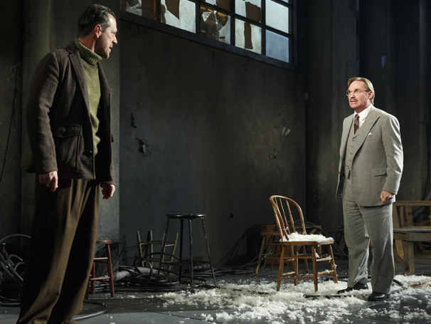 Show Photos - Incident at Vichy - 11/15 - Darren Pettie - Richard Thomas