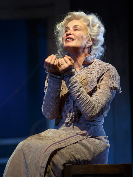 Show Photos - Long Day's Journey Into Night - 4/16 - Jessica Lange