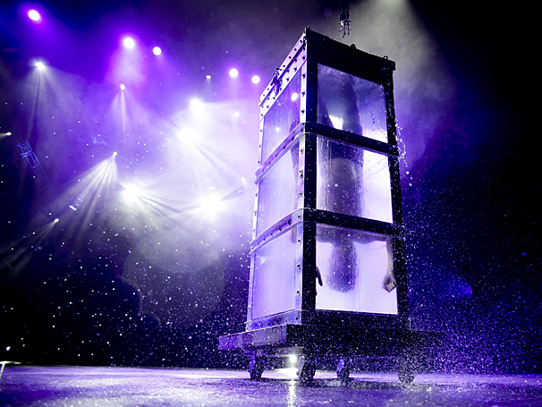 The Illusionists—Live From Broadway - Prod Photos - 9/16