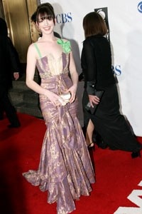 Tonys 2005: Fashion - Anne Hathaway