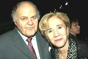 A Mother, A Daughter and A Gun opening - George S. Irving - Olympia Dukakis