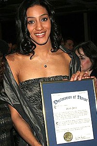 Bridge & Tunnel Broadway Opening - Sarah Jones (Queens plaque)