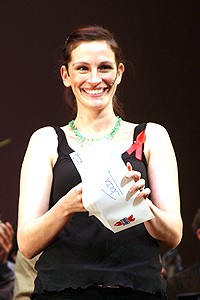 Easter Bonnet 2006 - Julia Roberts - (envelope)