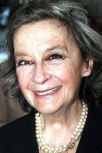 Faith Healer Opening - Zoe Caldwell