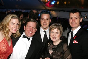 Tonys 2006 - Tony Ball - David Lindsay-Abaire - (wife) Chris - TR Knight - Marylouise Burke - Martin Pakledinaz