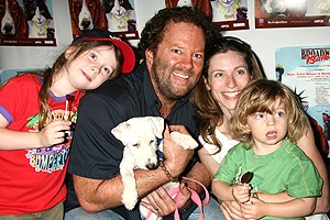 Broadway Barks 8 - (daughter) Skyler - Shuler Hensley - (wife) Paula - (son) Grayson