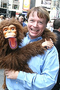 Photo Op - Broadway on Broadway fall 2006 - Jay Johnson (and monkey, Darwin)