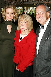 Photo Op - 2006 Tony Honors Luncheon - Cynthia Nixon - Sondra Gilman - Doug Leeds