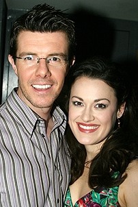 Photo Op - Easter Bonnet 2007 - Gavin Lee - Ashley Brown