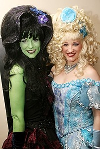 Photo Op - Easter Bonnet 2007 - Lisa Brescia - Katie Adams