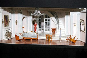 Photo Op - Old Acquaintance Cast Meets Media - set design