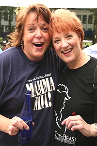 Photo Op - Broadway in Bryant Park 2007 - Gina Ferrall - Jeanne Lehman