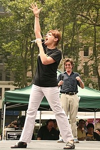 Photo Op - Broadway in Bryant Park 07-19-07 - Stacia Fernandez - John Glover 