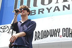 Photo Op - Broadway in Bryant Park 08-09-07 - John Gallagher Jr. 