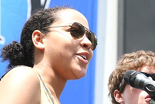 Photo Op - Broadway in Bryant Park 08-09-07 - Lilli Cooper