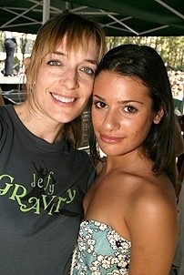 Photo Op - Broadway in Bryant Park 08-09-07 - Julia Murney - Lea Michele