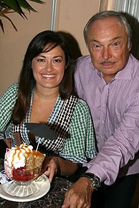 Photo Op - Mary Poppins Ice Cream Sundae Party - Ashley Brown - Stephen Bruce - 1