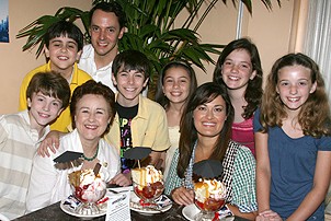 Photo Op - Mary Poppins Ice Cream Sundae Party - cast