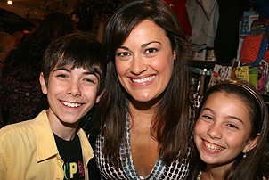 Photo Op - Mary Poppins Ice Cream Sundae Party - Matthew Gumley - Ashley Brown - Nicole Bocchi