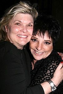 Photo Op - Liza Minnelli at Curtains - Debra Monk - Liza Minnelli